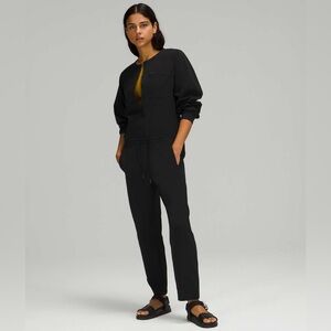 NEW Lululemon Ventlight Zippered Jumpsuit
Black Size 12